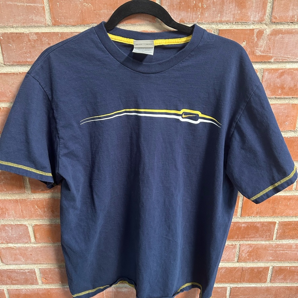 Nike tee shirt